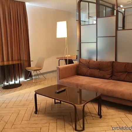 L'onde Business アパートホテル