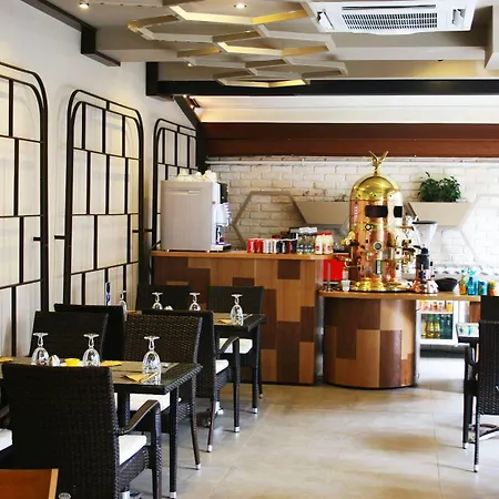 Hotel apartamentowy L'onde Business 4*