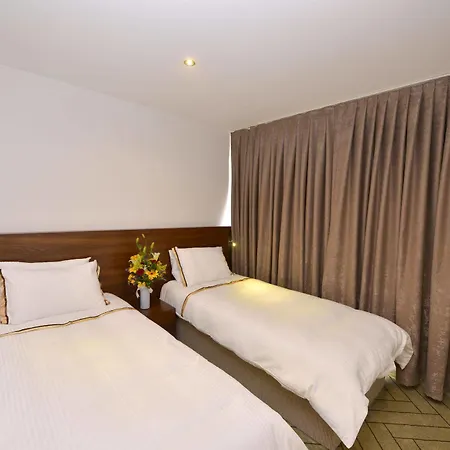 Hotel apartamentowy L'onde Business 4*